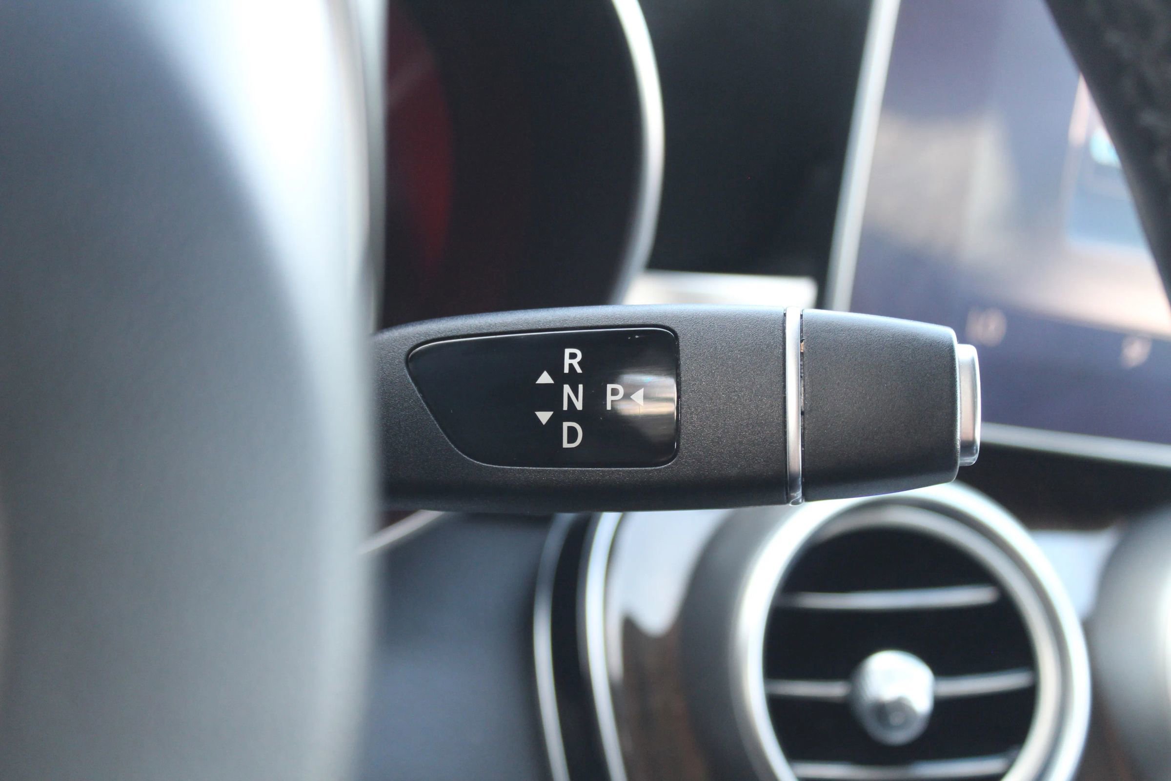 Used 2015 Mercedes-Benz C 300 4MATIC Sedan image 31