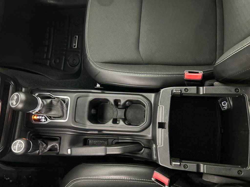 Used 2023 Jeep Wrangler Sport image 15