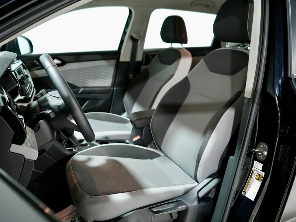 Used 2023 Volkswagen Taos S image 3