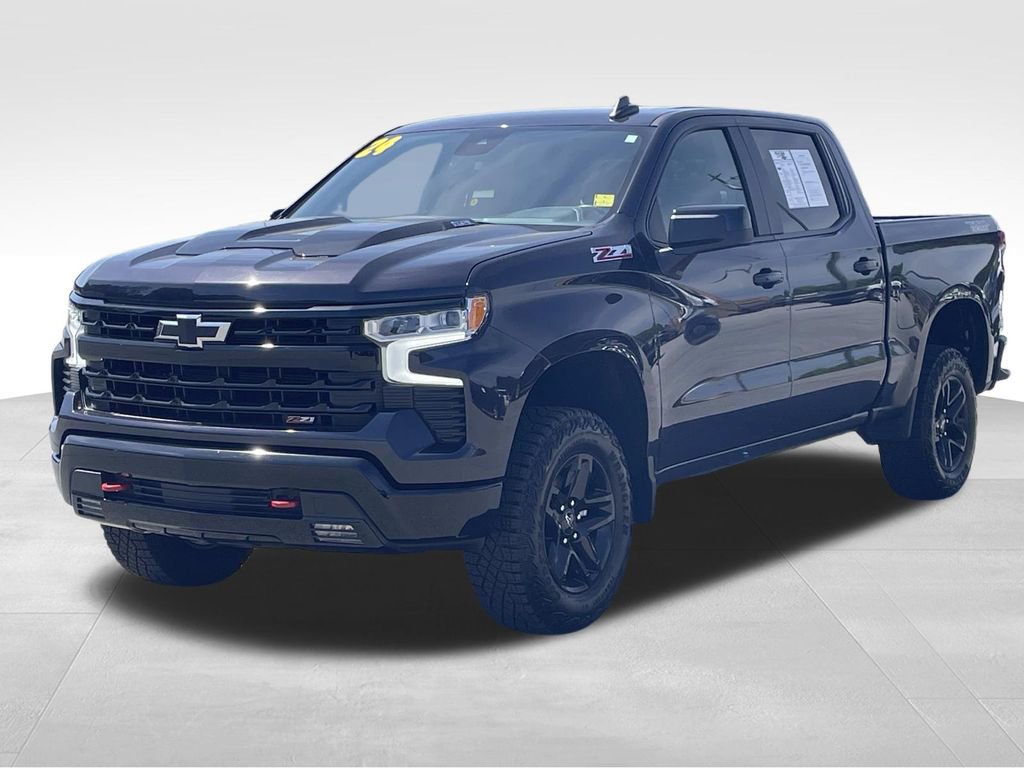 Used 2024 Chevrolet Silverado 1500 LT Trail Boss w/ Convenience Package II image 8