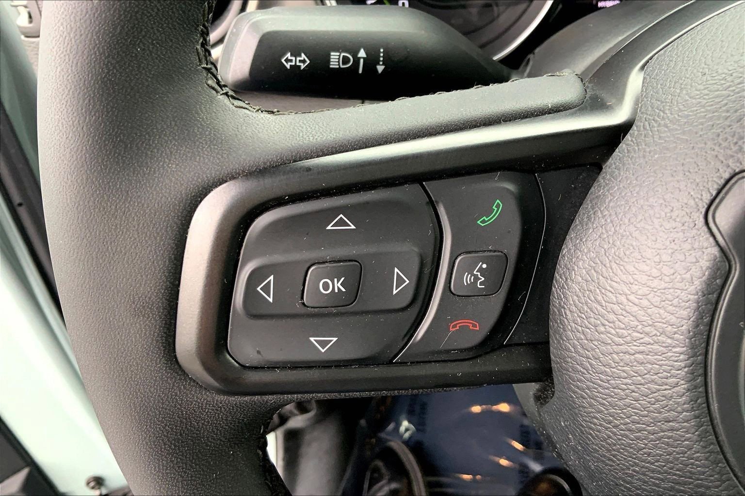 Used 2023 Jeep Wrangler Unlimited w/ Sun & Screen Package AWD/4WD image 20