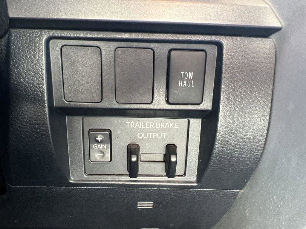 Used 2020 Toyota Tundra SR5 w/ SR5 Upgrade Package image 47