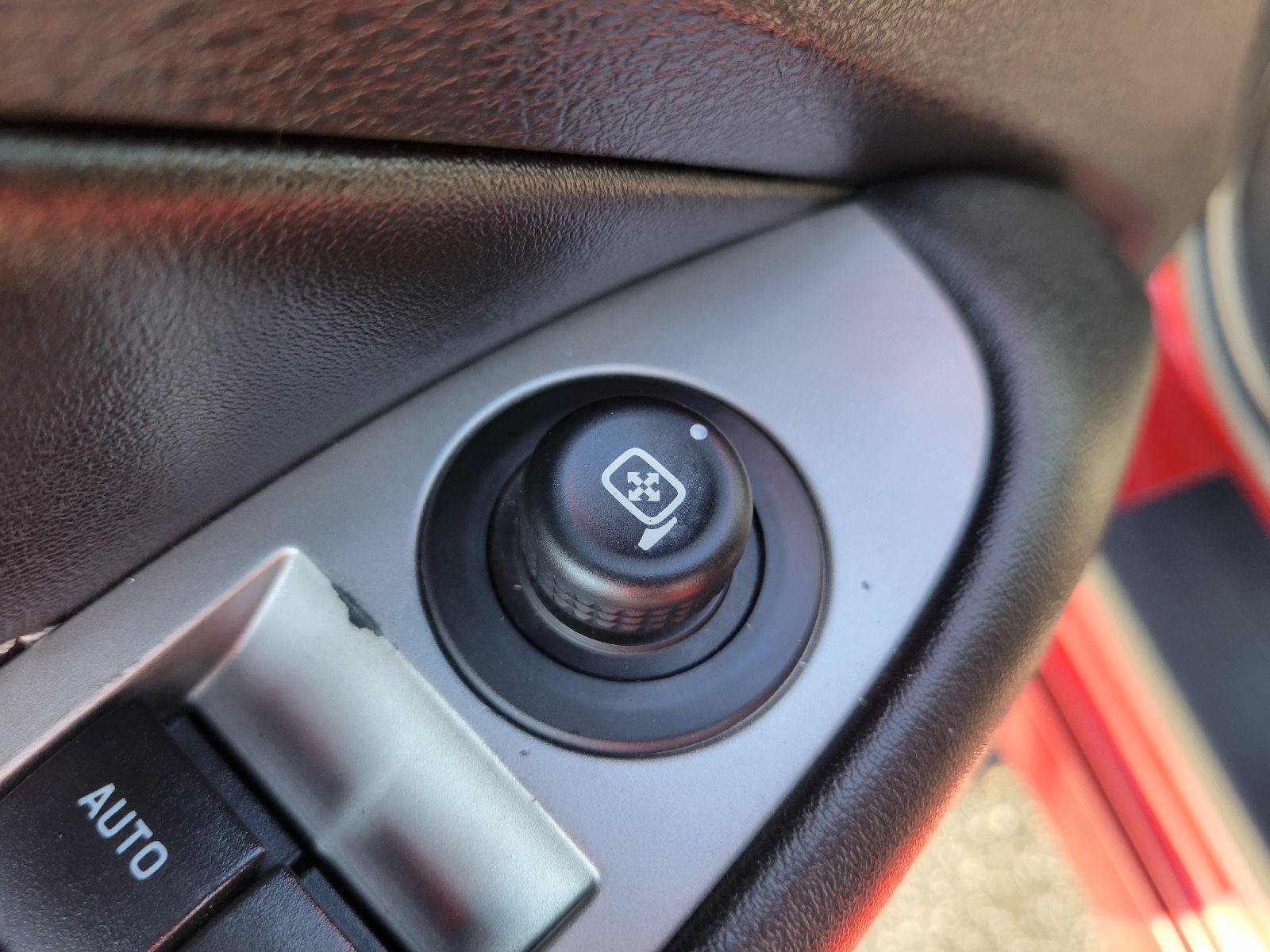 Used 2010 Ford Fusion Sport FWD image 8