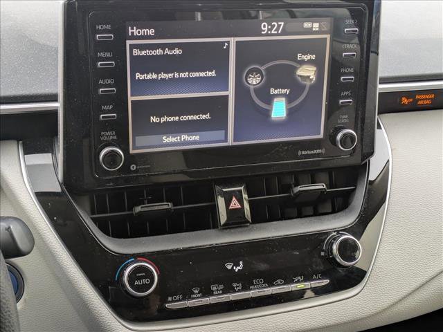 Used 2021 Toyota Corolla LE image 11