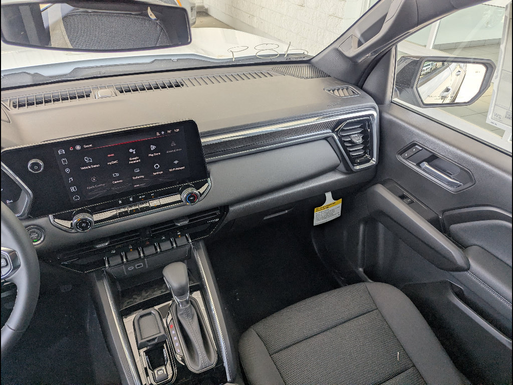 New 2026 GMC Canyon Elevation RWD image 18