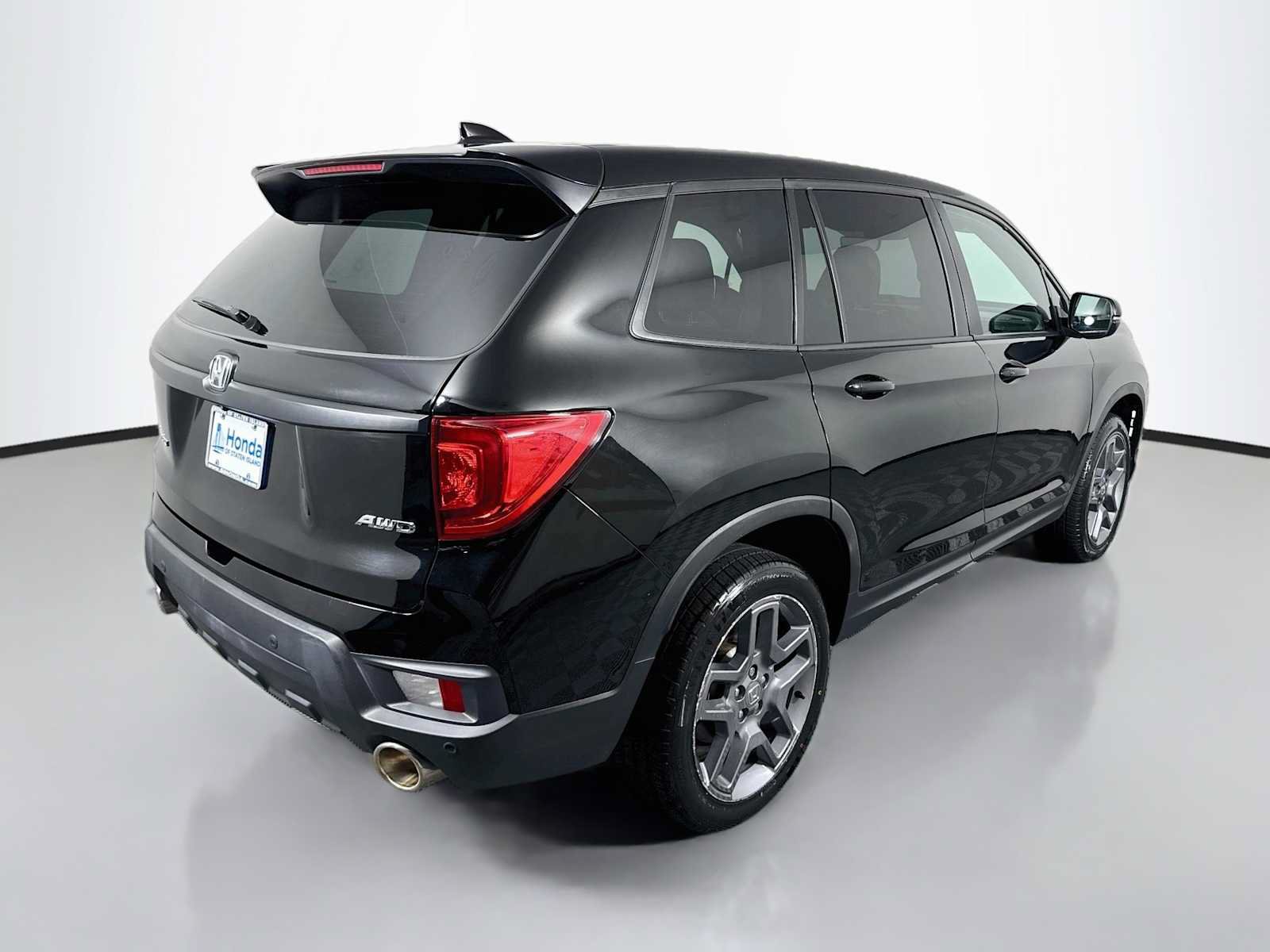 Used 2023 Honda Passport EX-L image 7
