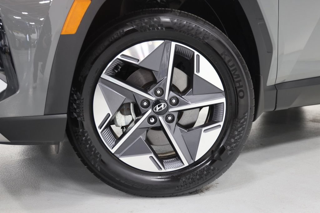 Certified 2025 Hyundai Tucson SEL AWD/4WD image 11