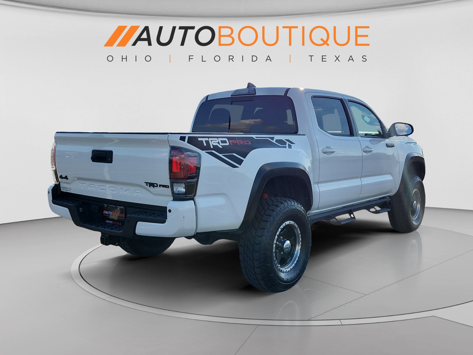 Used 2019 Toyota Tacoma TRD Pro AWD/4WD image 5