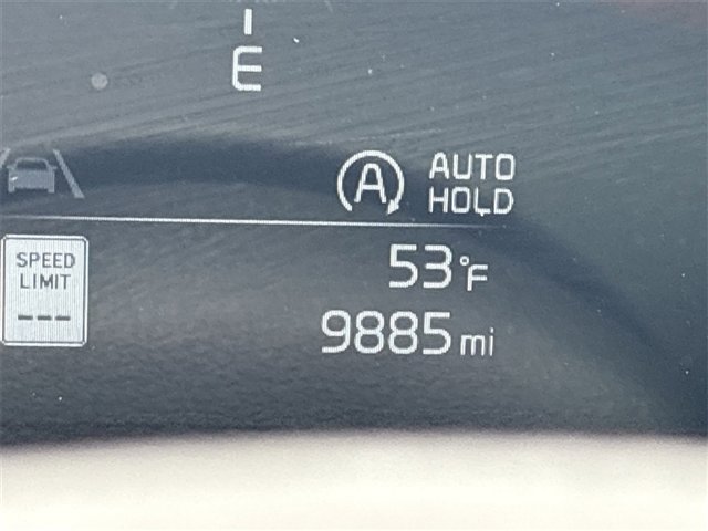 Used 2025 Kia Sportage EX w/ Premium Package image 12