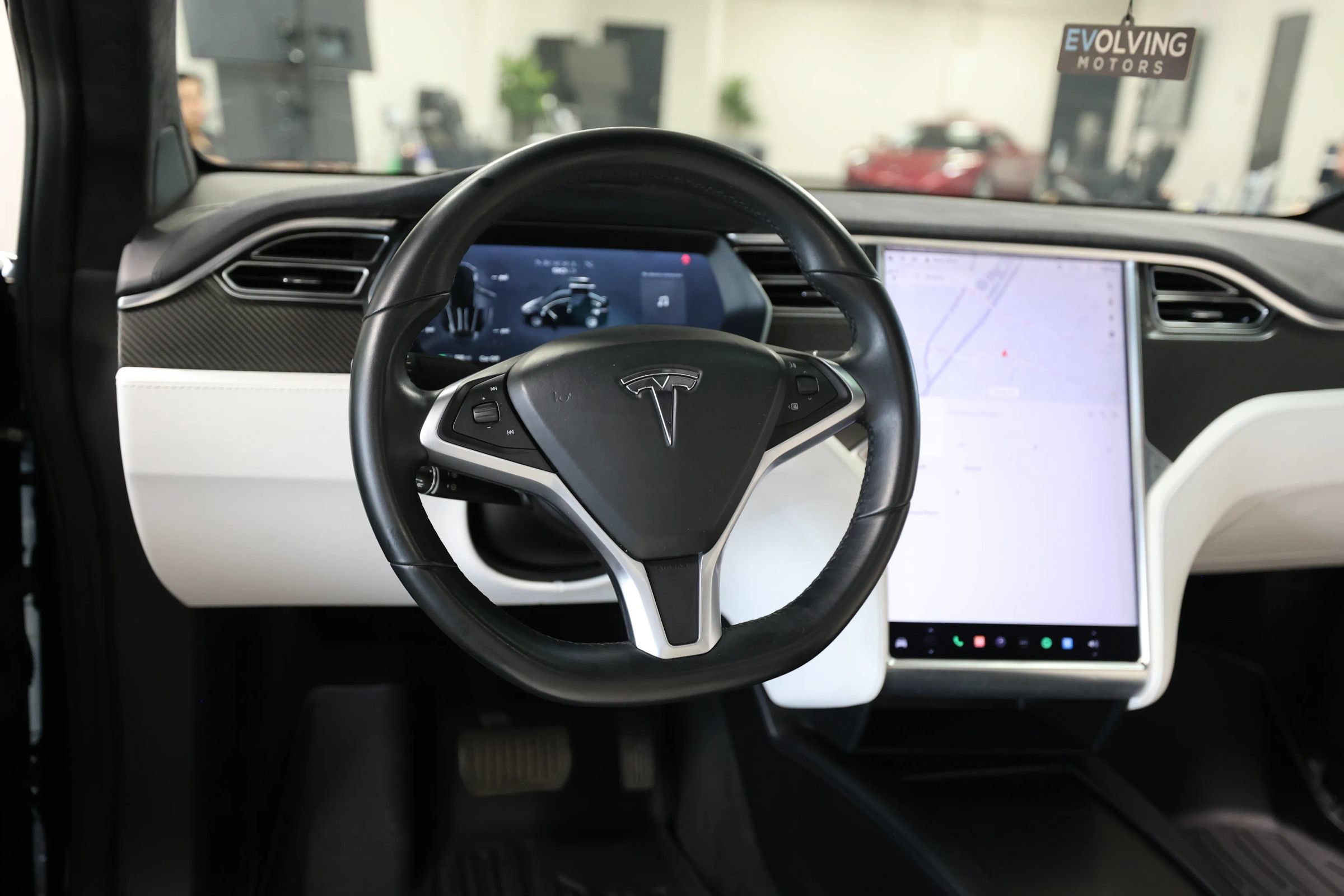 Used 2017 Tesla Model X 90D AWD/4WD image 22