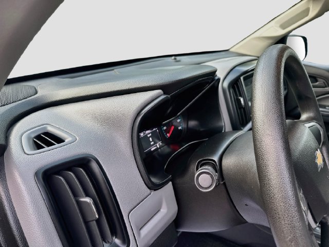 Used 2018 Chevrolet Colorado W/T w/ WT Convenience Package AWD/4WD image 9