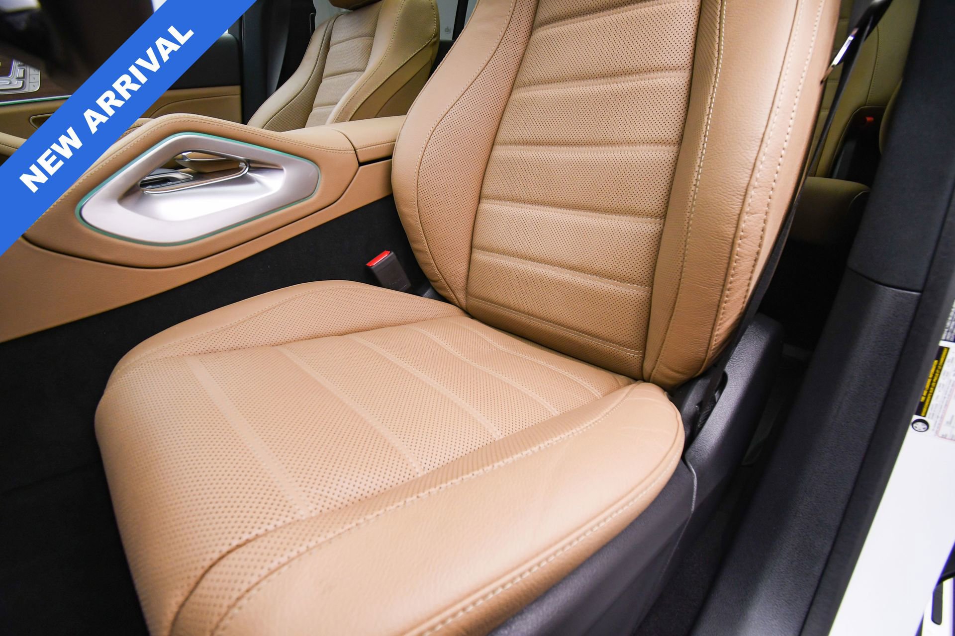 Used 2025 Mercedes-Benz GLS 450 4MATIC image 55