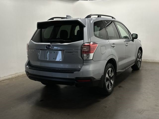 Used 2017 Subaru Forester 2.5i Premium image 32