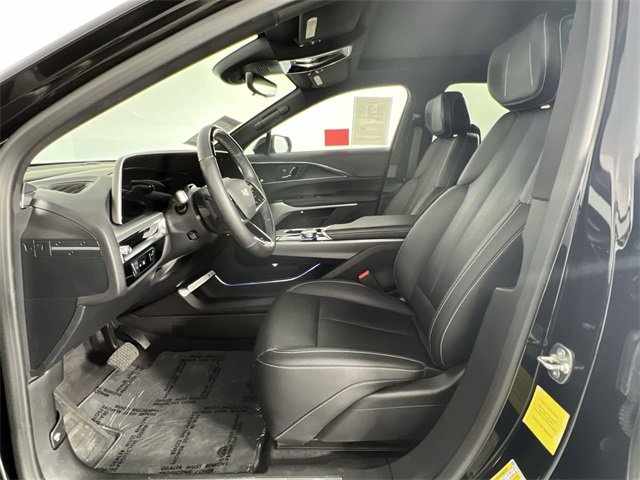 Used 2024 Cadillac Lyriq Sport image 20