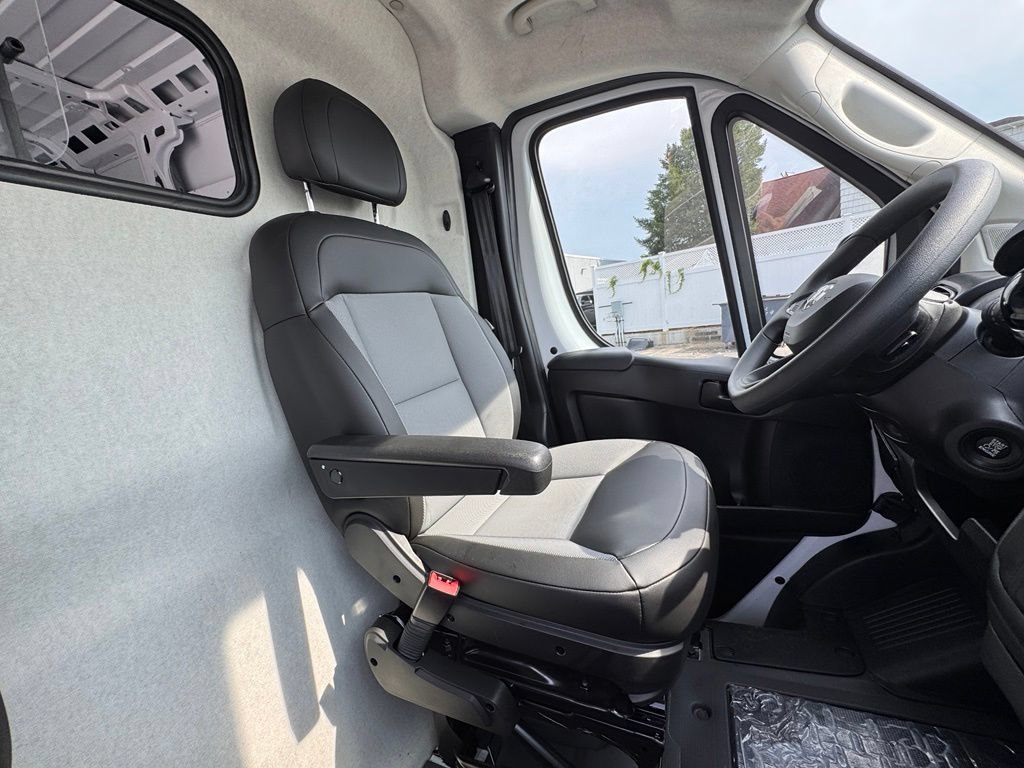 New 2026 RAM ProMaster 2500 w/ Convenience Group FWD image 21