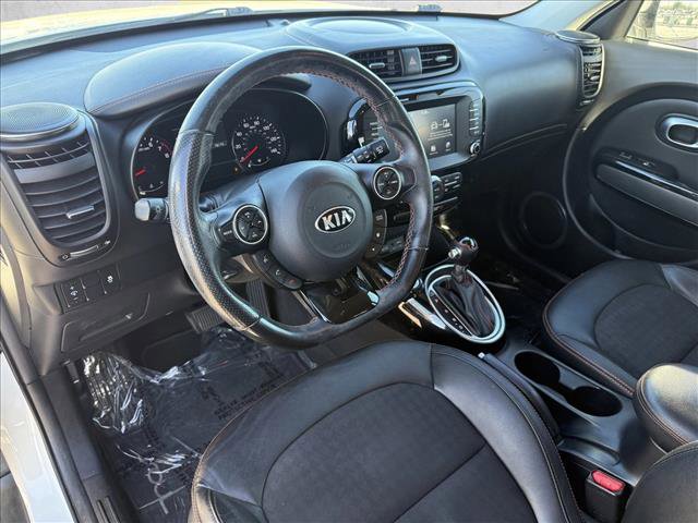 Used 2018 Kia Soul ! image 12