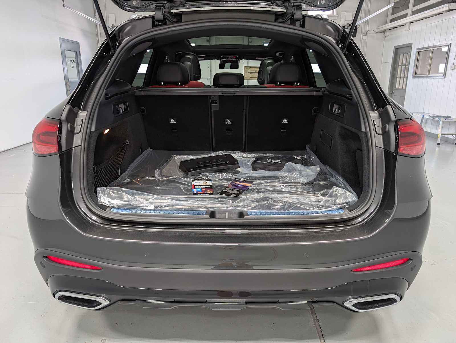 New 2026 Mercedes-Benz GLC 300 4MATIC image 21