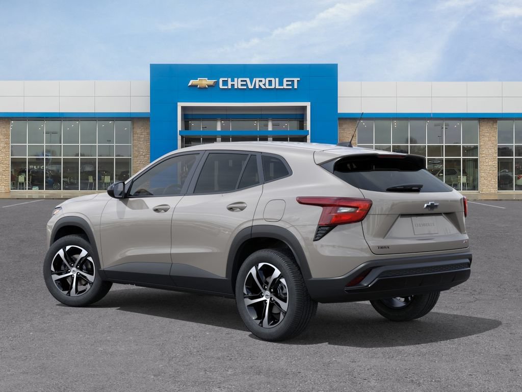 New 2026 Chevrolet Trax RS w/ Driver Confidence Package FWD image 3