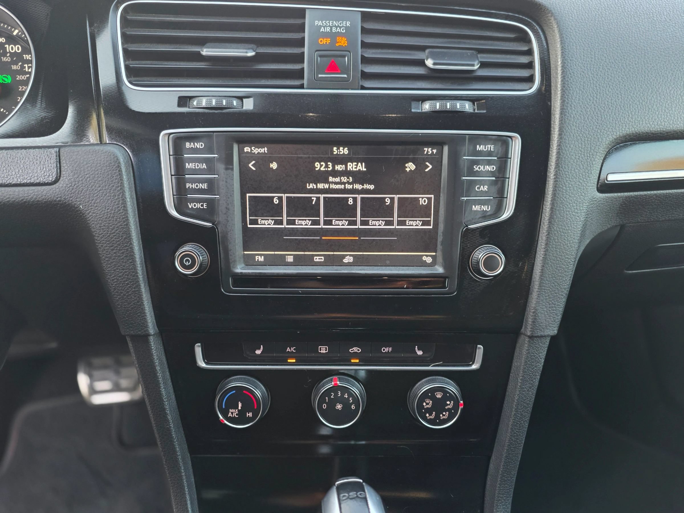 Used 2017 Volkswagen GTI Sport FWD image 21