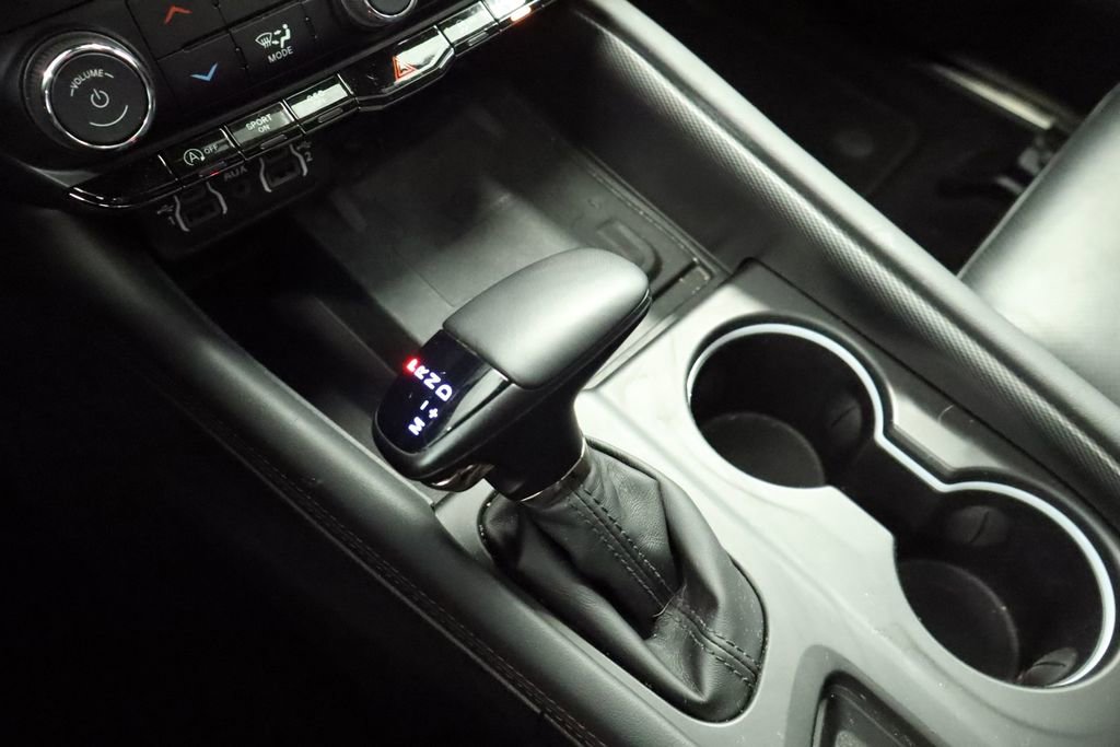 Certified 2024 Dodge Durango GT image 37