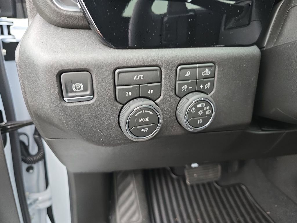 New 2026 Chevrolet Silverado 1500 LTZ w/ LTZ Premium Package image 20
