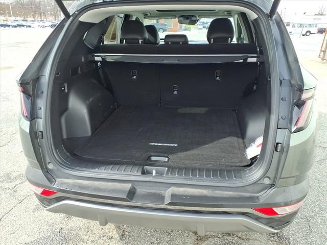 Used 2023 Hyundai Tucson Limited w/ Cargo Package image 11