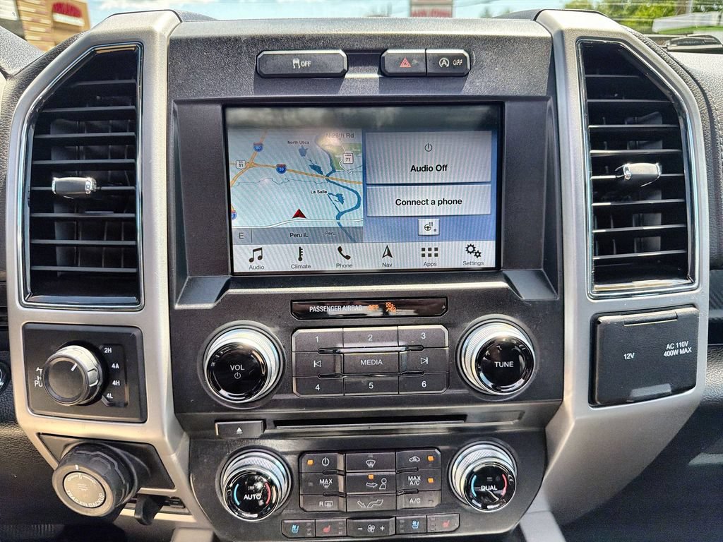 Used 2018 Ford F150 Lariat w/ Equipment Group 502A Luxury AWD/4WD image 12
