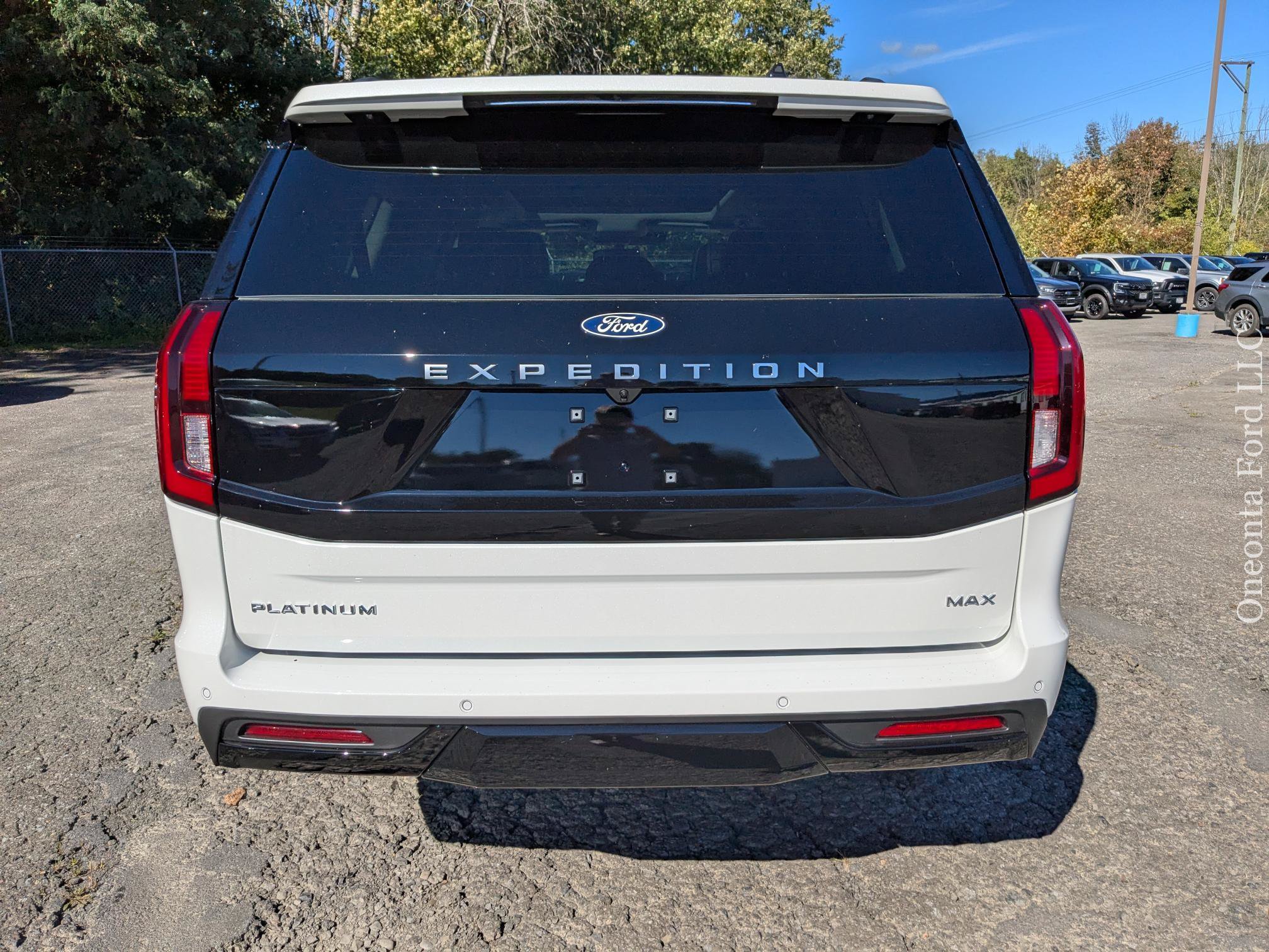 New 2027 Ford Expedition Max Platinum w/ Driver's Package AWD/4WD image 4