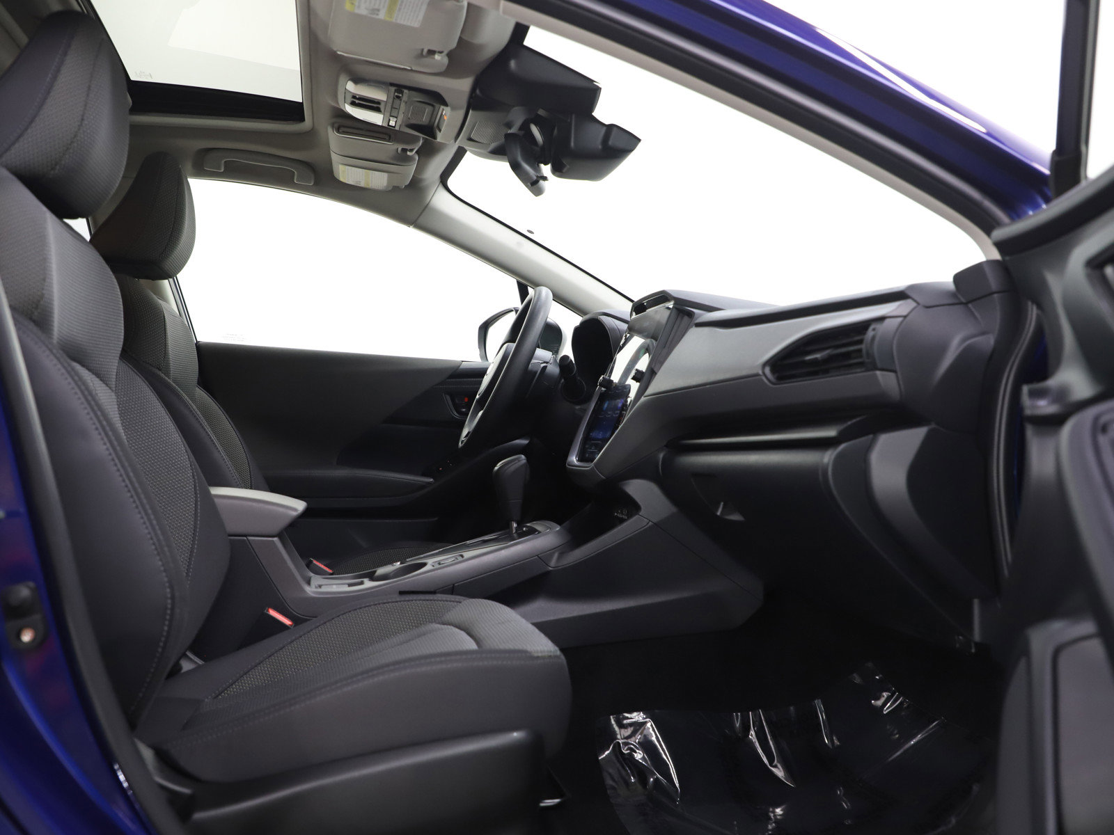 Used 2024 Subaru Crosstrek 2.0i Premium image 11