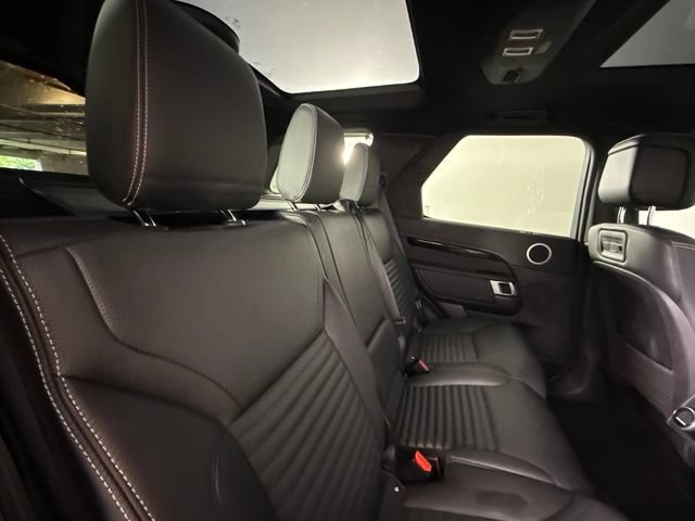 Used 2023 Land Rover Discovery S R-Dynamic AWD/4WD image 34