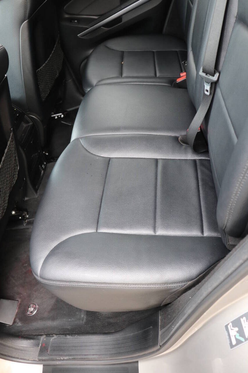Used 2009 Mercedes-Benz ML 320 BlueTEC 4MATIC image 39