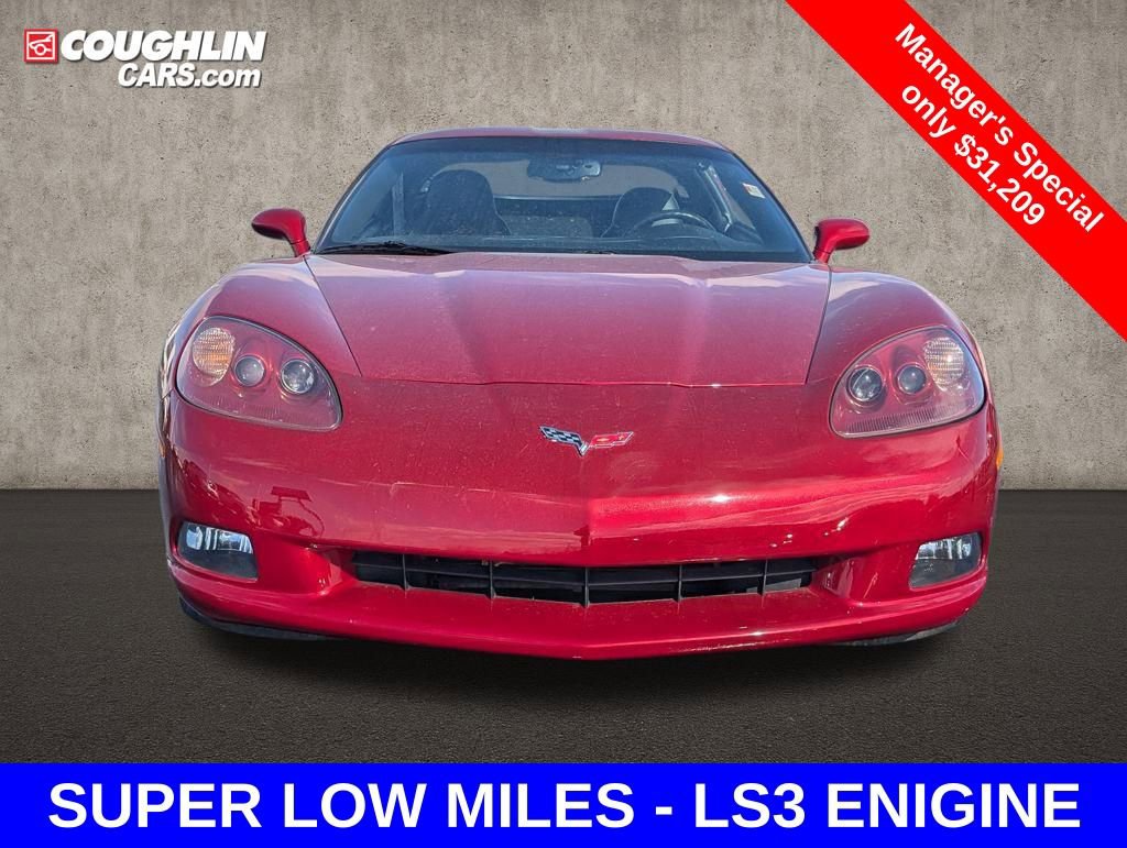 Used 2009 Chevrolet Corvette Coupe RWD image 2