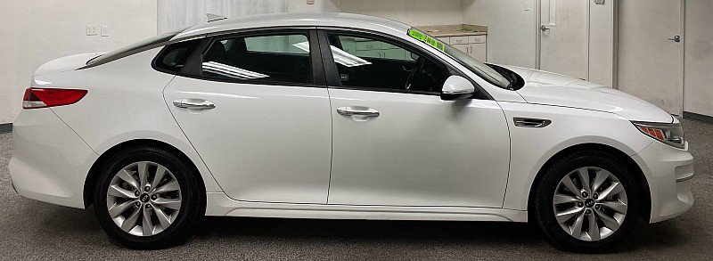 Used 2016 Kia Optima LX w/ Option Group 014 image 4