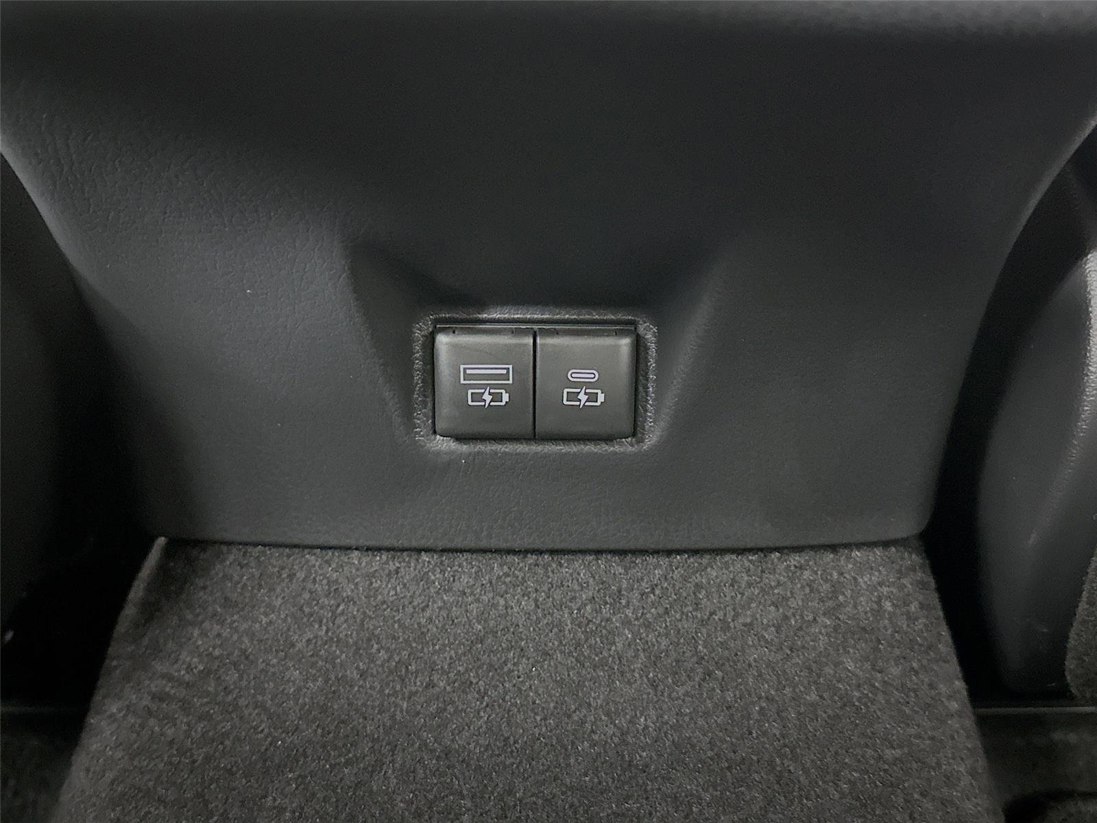 New 2026 Toyota Camry SE image 41