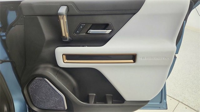 Used 2024 GMC Hummer EV 3X w/ Omega Edition image 23