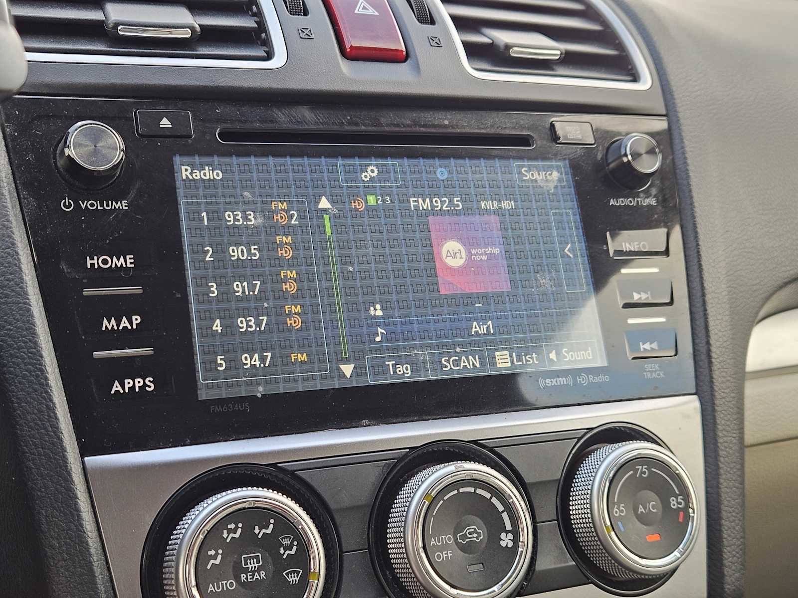 Used 2015 Subaru Crosstrek 2.0i Limited image 16