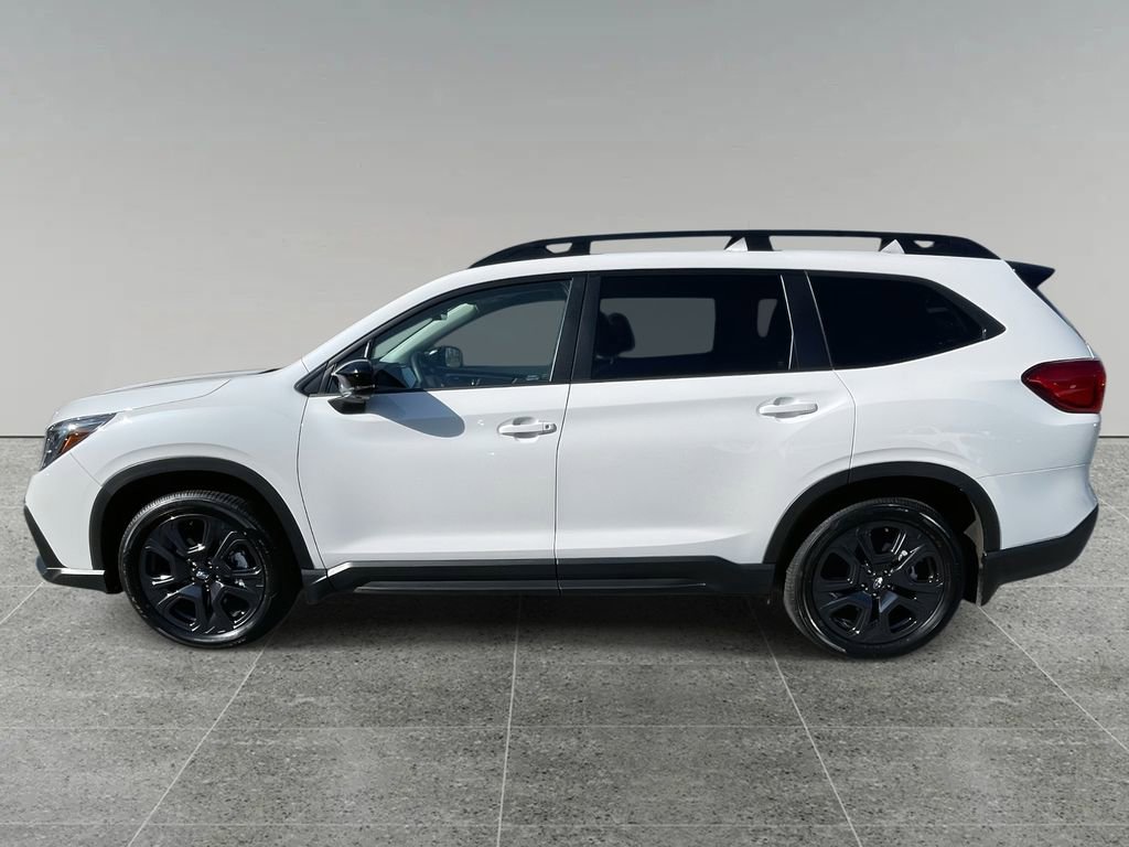 Used 2025 Subaru Ascent Bronze Edition w/ Onyx Package image 2