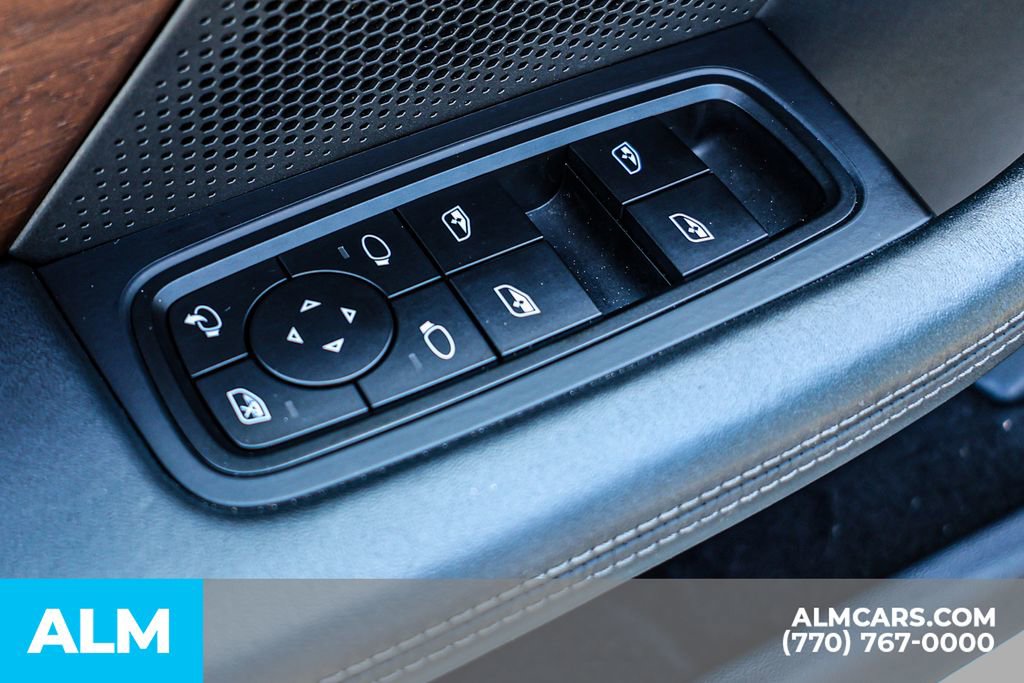 Used 2022 Porsche Taycan 4S image 49