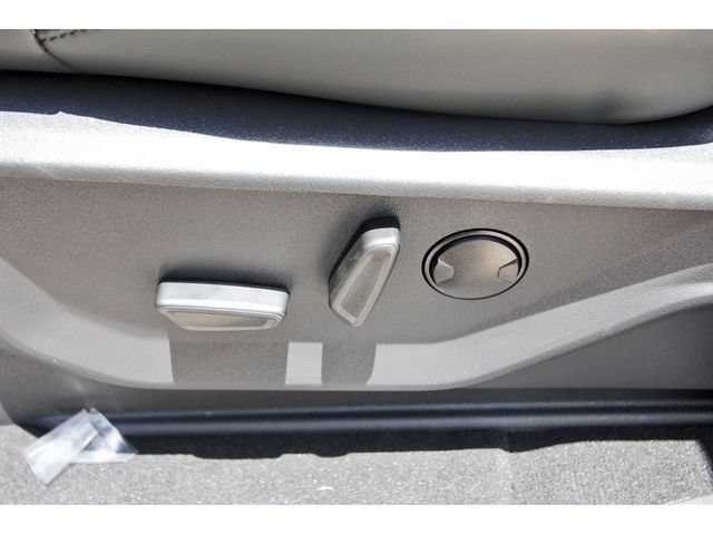 New 2026 Ford Expedition Active RWD image 17