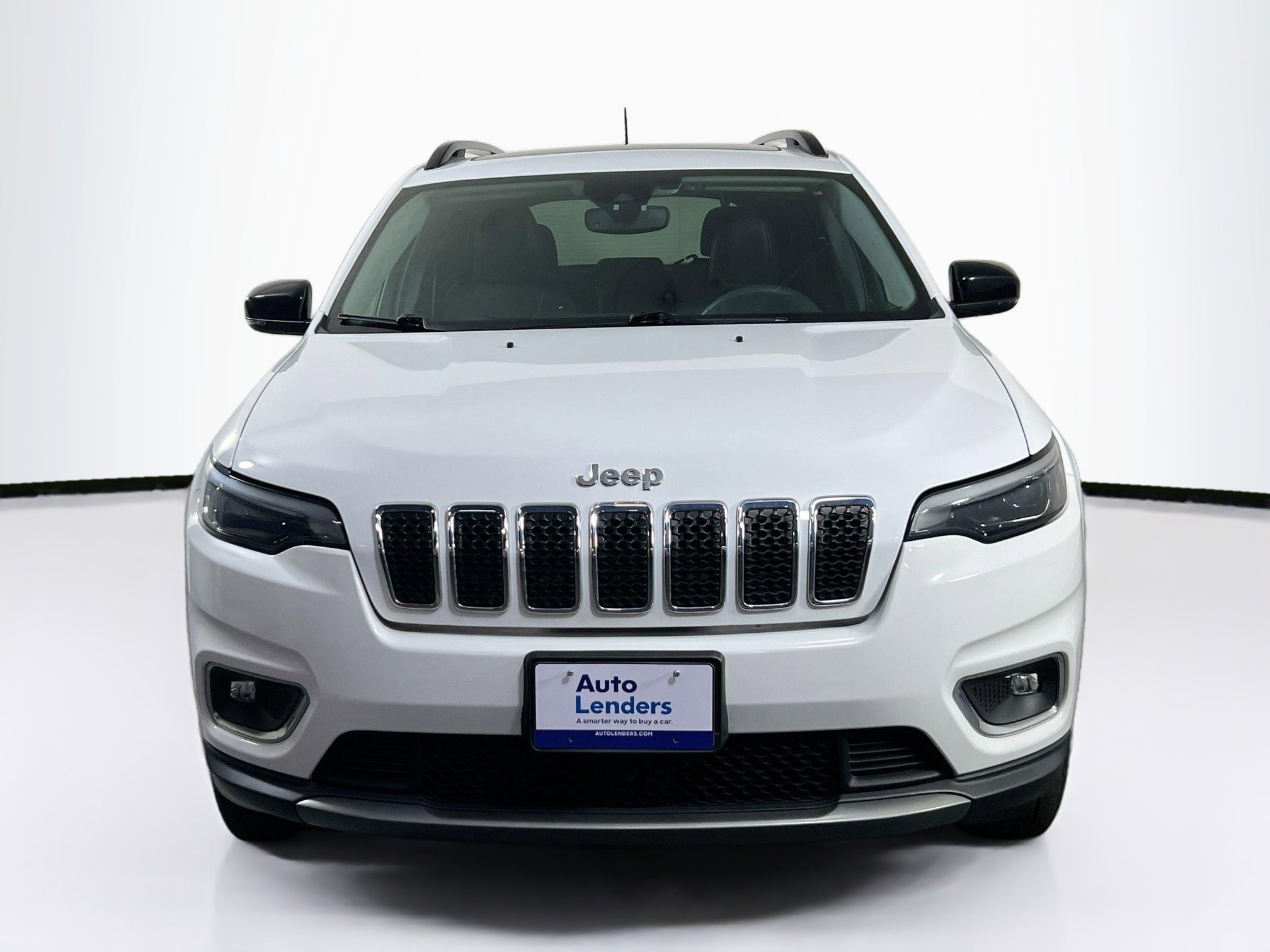Used 2022 Jeep Cherokee Limited image 2