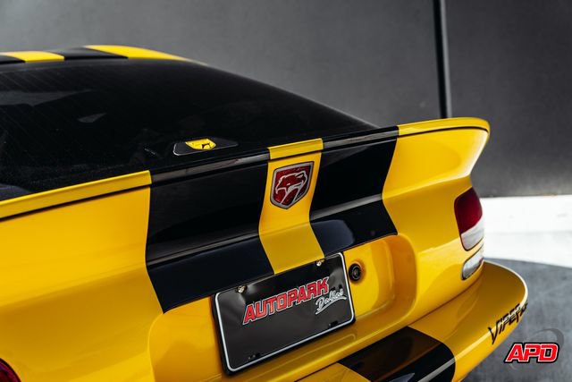 Used 2001 Dodge Viper GTS RWD image 37
