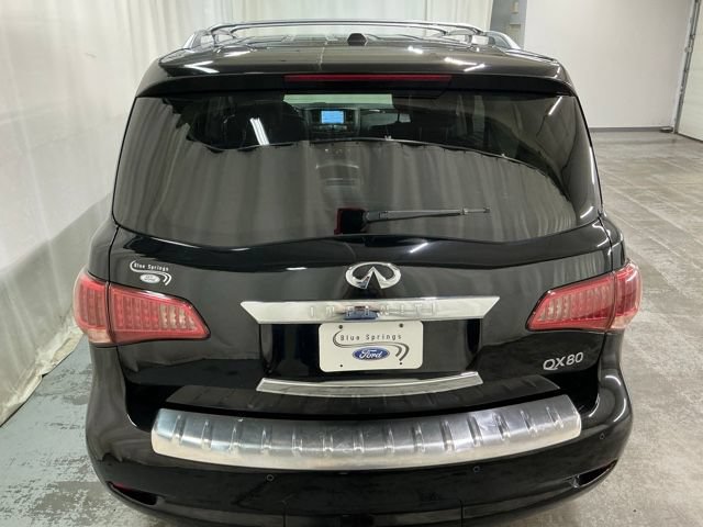Used 2017 INFINITI QX80 4WD w/ Driver Assistance Package image 5