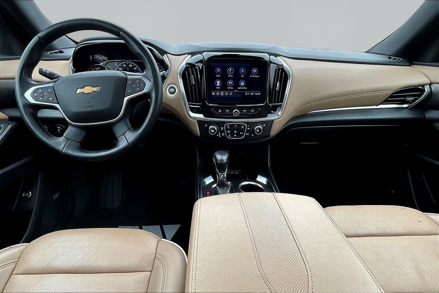 Used 2022 Chevrolet Traverse Premier image 8