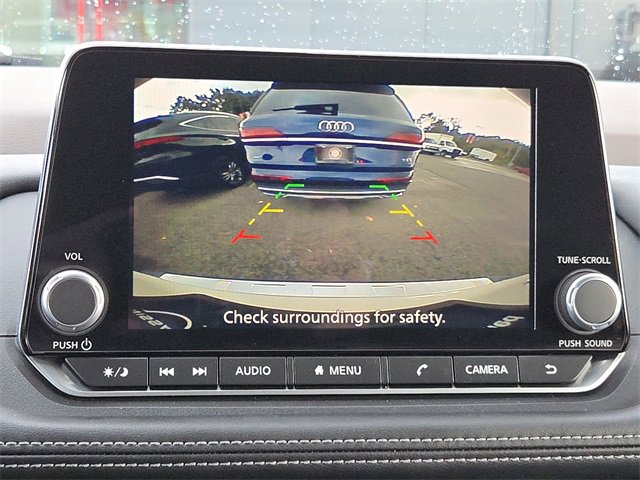 Certified 2023 Nissan Rogue SV image 17