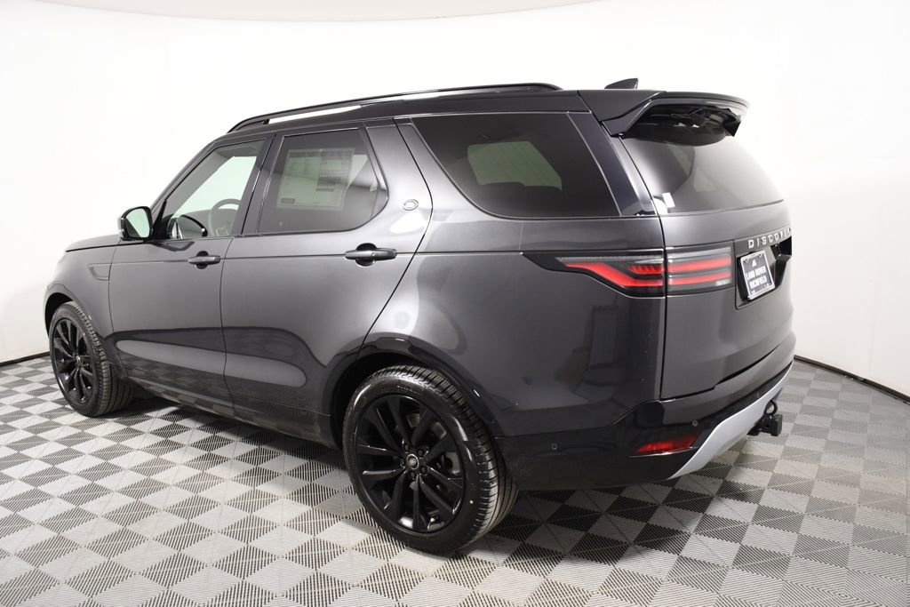 New 2026 Land Rover Discovery Limited Edition AWD/4WD image 3