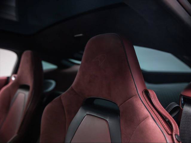Used 2023 McLaren GT RWD image 21