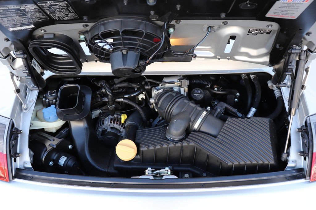 Used 2000 Porsche 911 Cabriolet image 82