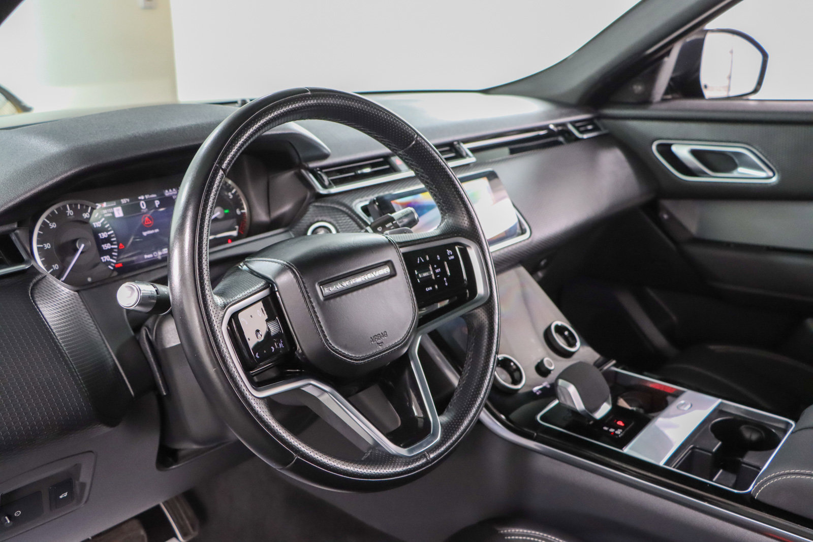Used 2023 Land Rover Range Rover Velar R-Dynamic S AWD/4WD image 23
