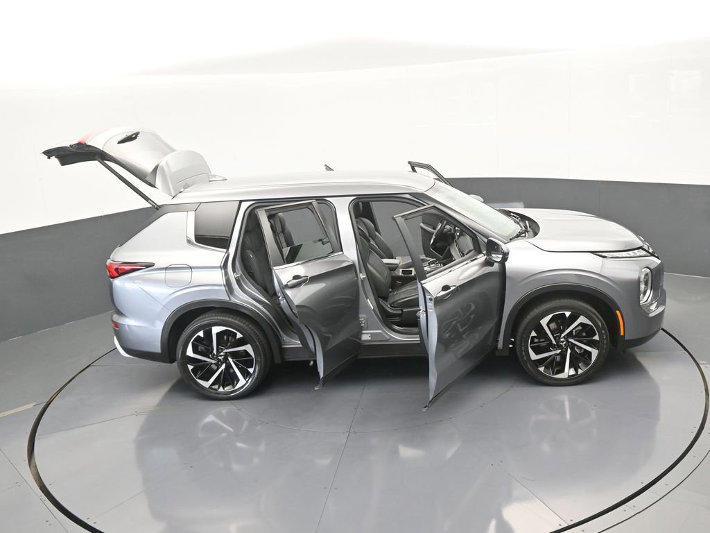 Used 2022 Mitsubishi Outlander SE image 72