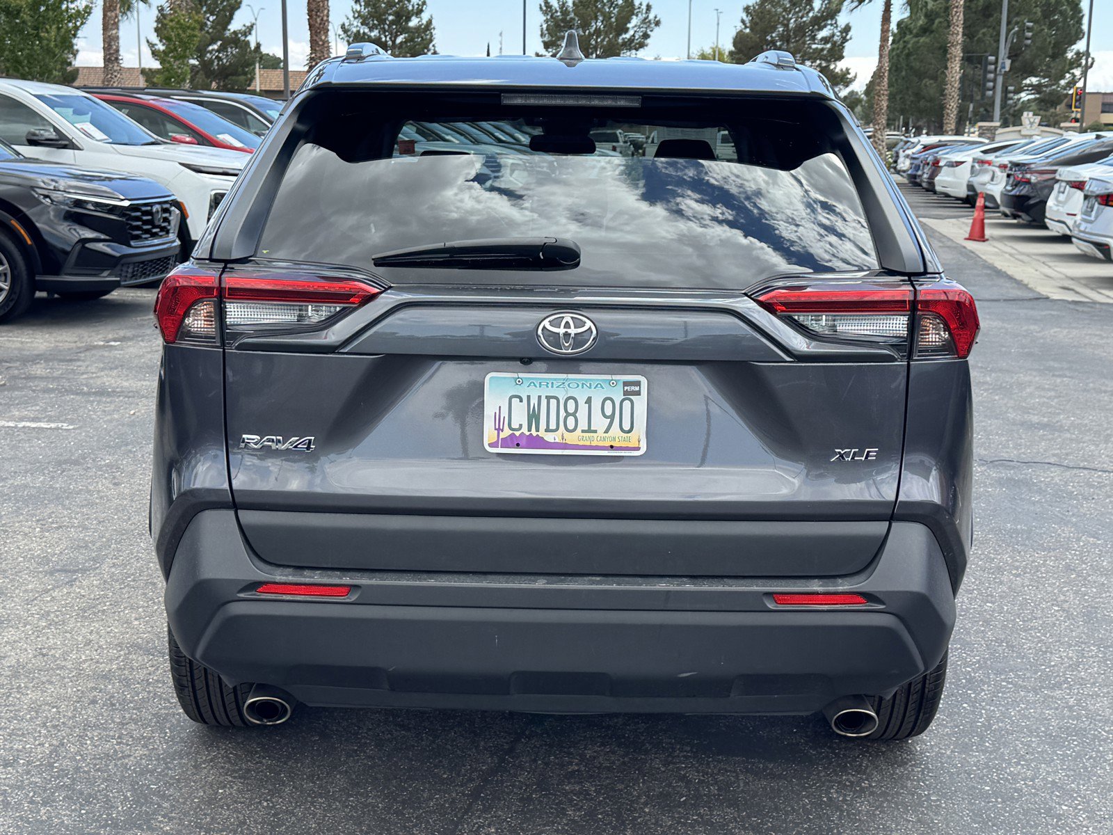 Used 2024 Toyota RAV4 XLE FWD image 5